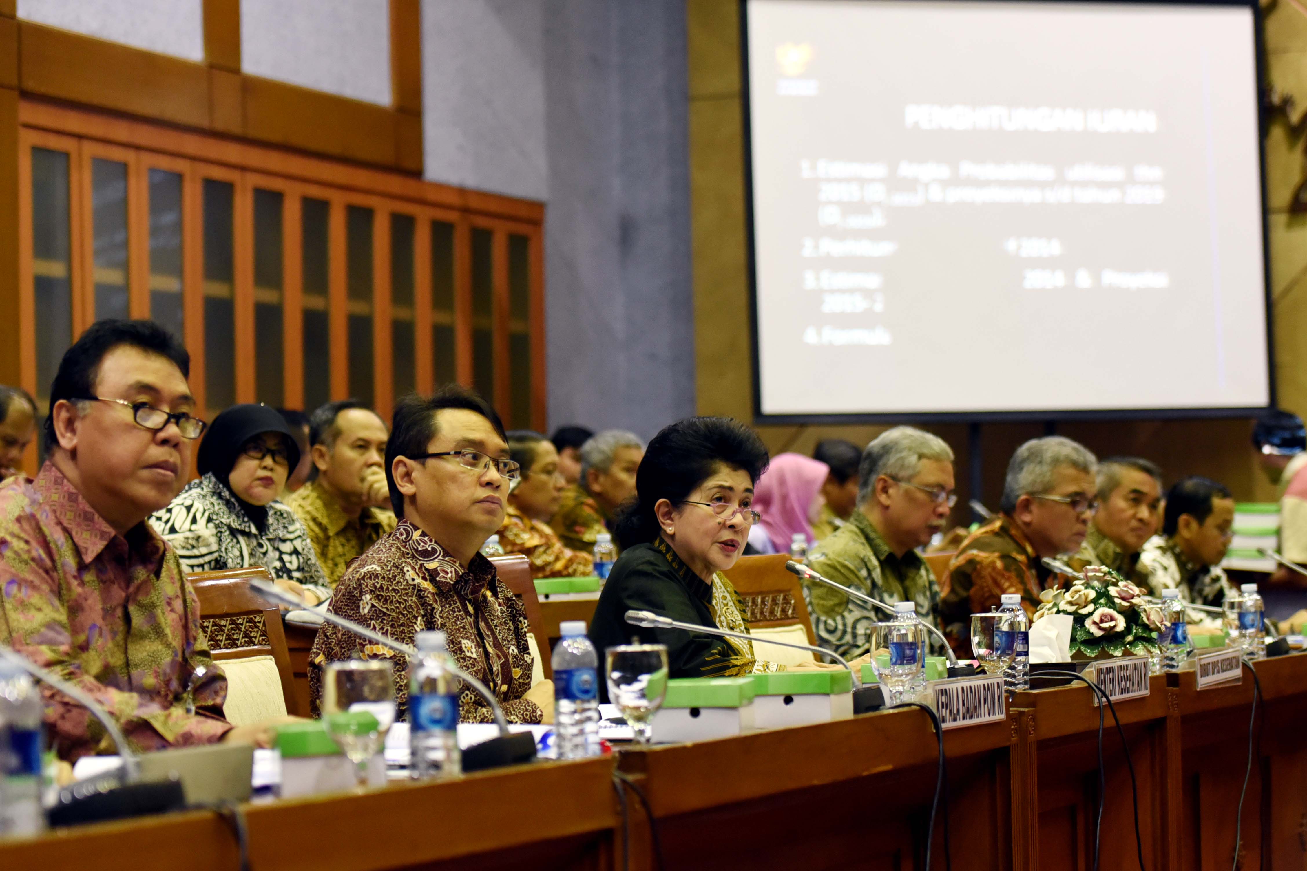 5KOMISI IX RAPAT KERJA DENGAN MENKES BPOM BPJS 10.jpg